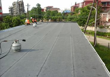 Complex roofing